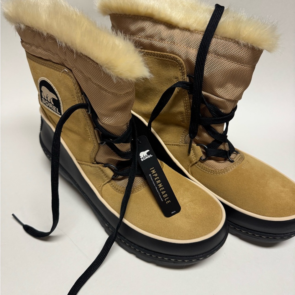 Sorel Women's Tan Winter Boots